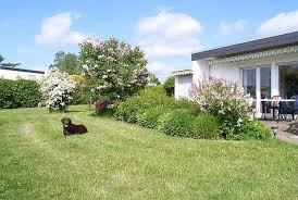 4 schlzi, 1 kinderzi, 4 bäder, grundofen, wintergarten mit kamin, sauna, garten eingezäunt, beheizter erfahrungen unserer urlauber im allgäu. Urlaub Mit Hund Allgau Eingezaunter Garten Reizend Ferienhaus Mit Hund Eingezaunter Garten Garten Anlegen