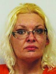 Kimberly Cass's Instagram, Twitter & Facebook