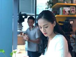 Trước đó, nghệ sĩ trung anh được khán giả yêu mến khi đảm nhiệm vai lương bổng. Vá» Nha Ä'i Con Táº­p Cuá»'i Thu Quá»³nh Ä'em Long Yeu Mc Tuáº¥n Tu