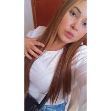 Sara Arrieta's Instagram, Twitter & Facebook