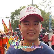 請問峻菱冷氣安裝約兩年多問題算多，是安裝問題還是冷氣機器的問題呢？經常吹到一半內部機器漏水，今天直接噴冰塊跟黑水了...