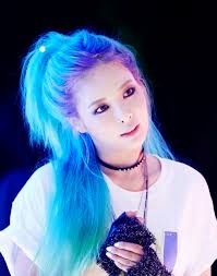 Pin By Ela On Kpop Hair Styles Kpop Hair Blue Hair