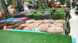 Harga borongan pembuatan lanskap biasanya berkisar rp 150.000/m2. Harga Rumput Sintetis Di Pekanbaru Ace Hardware Living World Banderol Mulai Rp 100 Ribu Per Meter Tribun Pekanbaru