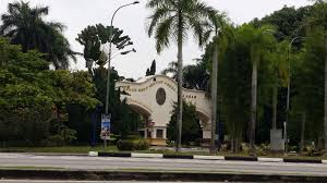 Apartment is located in 4 km from the centre. Seksyen 9 Shah Alam Daerah Mana Persoalan A
