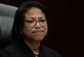 Neyda Torres (@NeydaTorres)