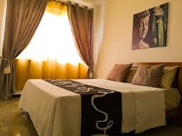 Buddha wandboard buddha orchidee bei heine de zen. Aktualisiert 2021 Buddha Apartment With The Rooftop Swimming Pool Appartement In Flic En Flac Tripadvisor