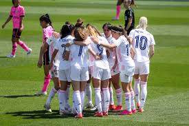 Rayo vallecano are caught offside. Real Madrid Femenino Squad Vs Rayo Vallecano Managing Madrid