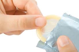 Check spelling or type a new. 4 Kesalahan Yang Sering Terjadi Saat Memakai Kondom Womantalk