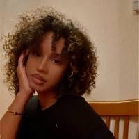 5 "Amina Sy" profiles