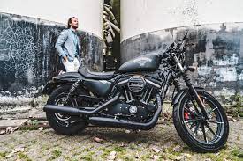 Harley Davidson Iron 883 The American Dream Harley Davidson Motor Rijden