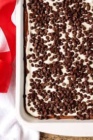 Mini chocolate chips, cream cheese, chocolate instant pudding and 5 more. Chocolate Dessert Lasagna Lush Its Yummi