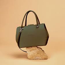 If it's inside out, you don't need to worry about pieces getting caug. O Bag Official Online Shop Check Out The New Collection