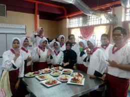 Kolej vokasional sepang projek tahun akhir kursus fesyen dan pakaian 2017 fashion show : Kursus Ukir Buah Dan Sayuran Laman Sesawang Rasmi Kolej Vokasional Gerik Kvg