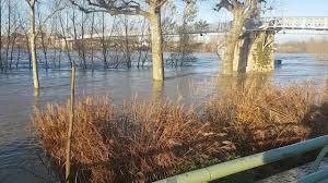Shop now for hot trends. Inondations A Agen La Situation Sur Les Voies Sur Berges Youtube