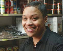 2010 AnnuAl RepoRt & Review