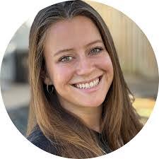 Roxanne Ocana's Instagram, Twitter & Facebook