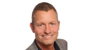 Landwirt und Projektentwickler im Gespräch: Freiflächen-PV sorgt für  Gesprächsstoff: „Wir können Photovoltaik nicht verteufeln“