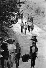 Black And White Woodstock 30 Rare And Amazing Black And White Photographs Of The 1969 Woodstock Festival Taken By Baron Wolman Woodstock 1969 Woodstock Festival Woodstock Photos
