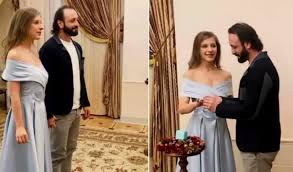 Илья авербух и лиза арзамасова свадьба. Liza Arzamasova I Ilya Averbuh Nameknuli Na Popolnenie V Seme 30 04 2021 Zvezdy Shou Biznes Uznaj Vsyo