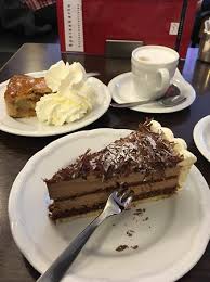 Vegetarisch, bio, frisch und hausgemacht. Kolner Traditionscafes Vier Besuche In Kaffeehausern Kolner Stadt Anzeiger