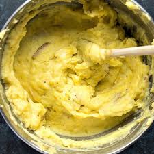Garlic Olive Oil Mashed Potatoes Rustic Yukon Gold Mashed Potatoes Made With Roasted Garli Olive Oil Mashed Potatoes Mashed Potatoes Smashed Sweet Potatoes