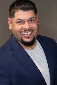 Max Bryson's Instagram, Twitter & Facebook