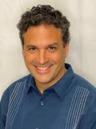 Aaron Ekstrom's Instagram, Twitter & Facebook