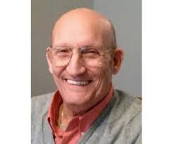 Bruce Callan's Instagram, Twitter & Facebook