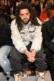 Cole's alleged secret double life! J Cole Bestatigt Er Hat Zwei Sohne Und Verrat Dass Er Erwagt Ruhestand In Einem Umfangreichen Essay Aktuelle Boulevard Nachrichten Und Fotogalerien Zu Stars Sternchen