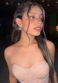 Alexandra Minier's Instagram, Twitter & Facebook