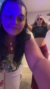 Lindsey Peck's Instagram, Twitter & Facebook