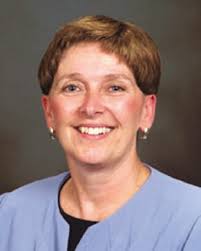 Stratham woman dies in fire