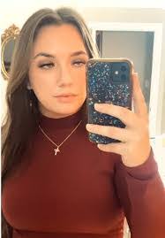 Cheyenne Newell's Instagram, Twitter & Facebook