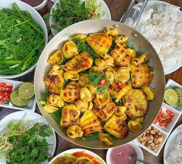 Ghim ngay 13 quán chả cá Lã Vọng Hà Nội ngon nức tiếng thủ đô – VinWonders