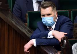 Przemysław czarnek, poseł pis i profesor na kul, został ministrem edukacji i nauki 19 października 2020 roku. Przemyslaw Czarnek Deklaruje Zrzuce Piec Kilogramow