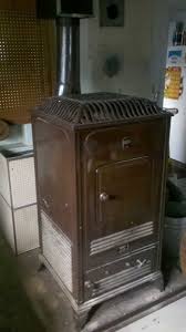 Very Old Coal Stoves Antique Wood Coal Estate Heatrola Stove 425 The Estate Stove Co How To Antique Wood Antique Wood Stove Coal Stove