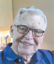 Edgar Carson's Instagram, Twitter & Facebook