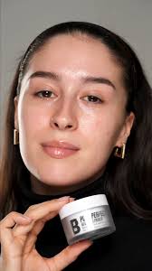 It's nearly time 👽 Jeffree star Cosmetics Holiday collection is launching  at 6pm TODAY