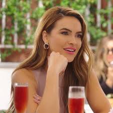 Chrishell Stause, Jason Oppenheim of 'Selling Sunset' are a couple