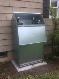 Oil tanks no longer need to be buried in the ground. Fuel Tanks Media Gallery Sippin Energy Products