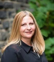 121 Hunters Ln, Devon, PA 19333