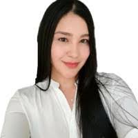 Paulina Posada's Instagram, Twitter & Facebook