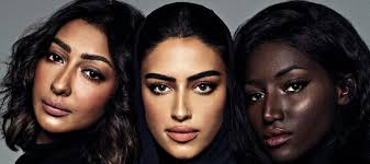 تألقي بمكياج صيفي برونزي ناعم وأنيق من الميك اب ارتست السعودية يارا النمله في خطوات بسيطة وسريعة تشعرك بأناقة وجاذبية 3 نصائح للمكياج البرونزي ميك اب ارتست السعودية يارا النملة. Ø«Ù„Ø§Ø« Ø³Ø¹ÙˆØ¯ÙŠØ§Øª Ø®Ø¨ÙŠØ±Ø§Øª ØªØ¬Ù…ÙŠÙ„ Ø¹Ù„Ù‰ ØºÙ„Ø§Ù Ù…Ø¬Ù„Ø© ÙÙˆØº Ù…Ø¬Ù„Ø© Ø³ÙŠØ¯ØªÙŠ