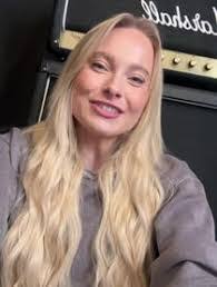 Sophie Lloyd's Instagram, Twitter & Facebook