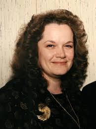 Linda Padula's Instagram, Twitter & Facebook