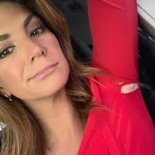 Maggie Lanza's Instagram, Twitter & Facebook