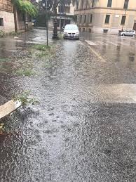 More images for meteo roma domani nubifragio oggi » Nubifragio A Roma Disagi In Centro E Nella Zona Nord Della Citta