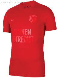Fc utrecht mendatangkan bagus kahfi dari klub indonesia, barito putera dengan kontrak hingga 2022 dan opsi pada awal video memperlihatkan jersey resmi fc utrecht dengan nama bagus khafi. Fc Utrecht 2020 Samen Nike Jersey Football Fashion