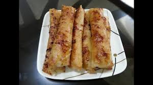 It is saba banana with ripe jackfruit wrapped in lumpia wrapper and fried with. Easy Filipino Turon Recipe Lumpiyang Saging Youtube