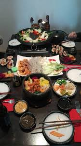 Most of them were meat (for example bulgoki) with some rice, seaweed, tofu. Seoul Kitchen Bbq Berlin